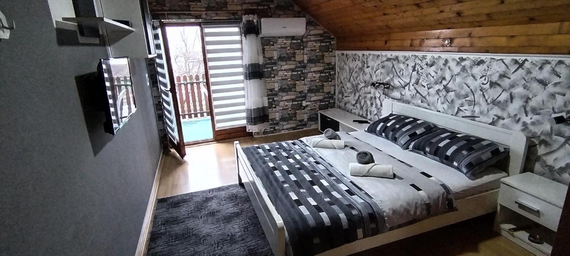 Ferienwohnung Sobe Lara Donji Milanovac Exterior foto