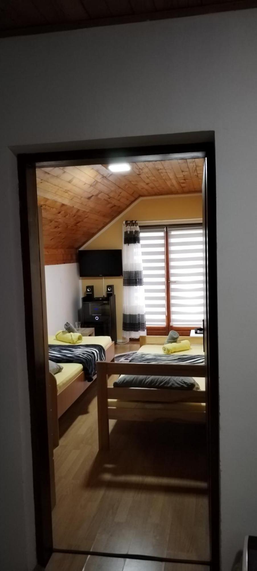 Ferienwohnung Sobe Lara Donji Milanovac Exterior foto